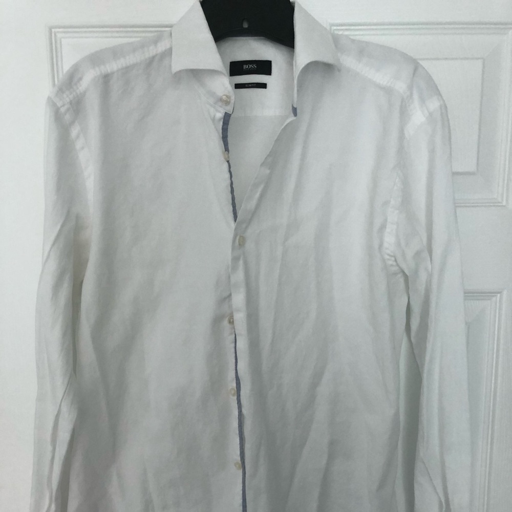 Hugo Boss men’s dress shirt.